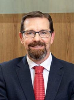 CARLOS KERGARIOU